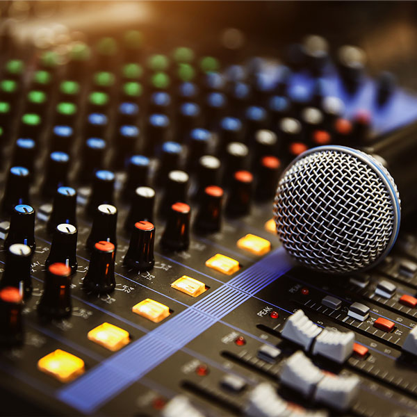 Studio Recording Lessons in  Music School