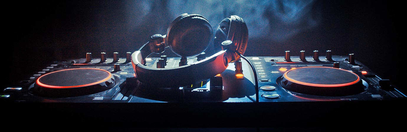 DJ / Turntables Lessons Online